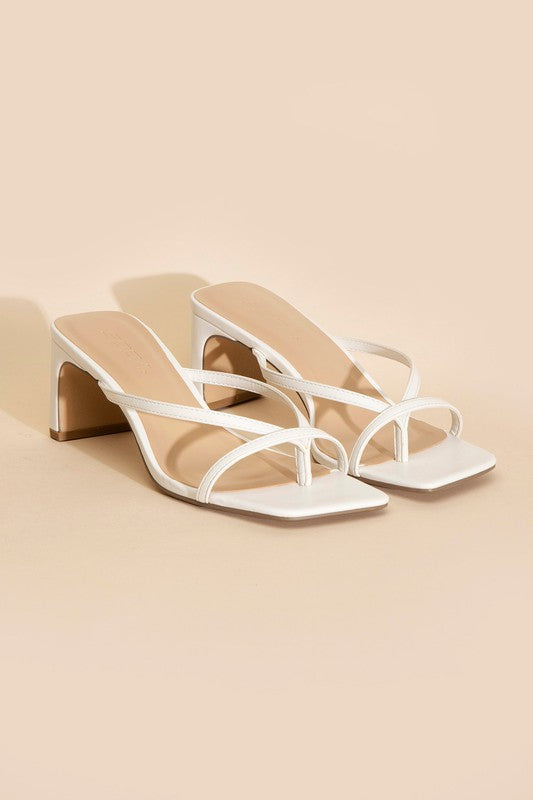 Connie Heel