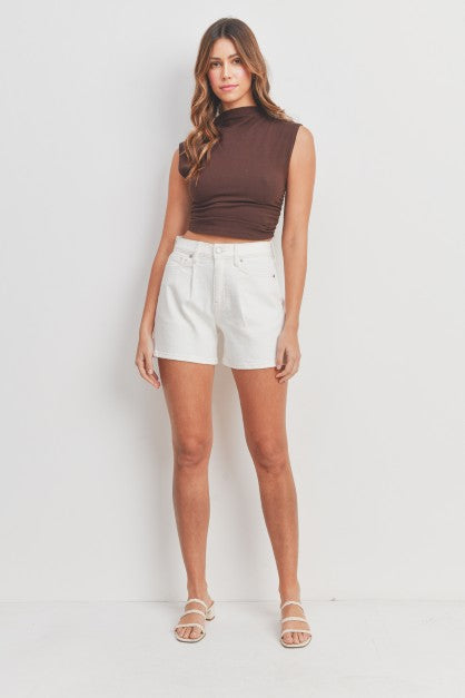 Pleated Mom Short