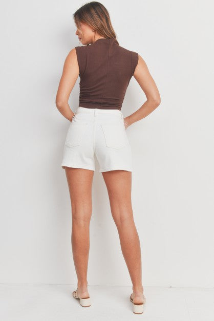 Pleated Mom Short