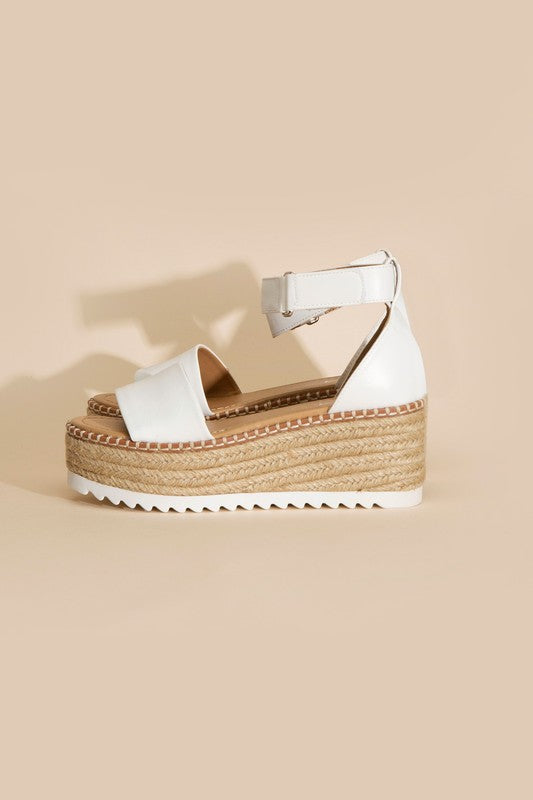 Tucker Sandal